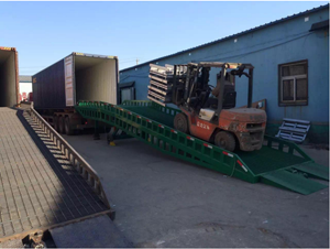 移動(dòng)式登車(chē)橋 移動(dòng)式登車(chē)橋